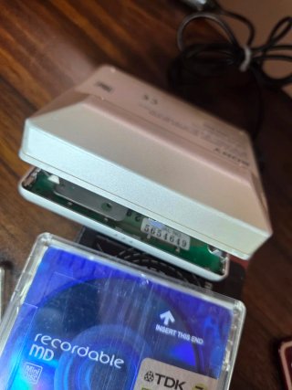 Sony MZ-R700 Walkman MD con Mando y 6 MDs