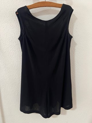 Zara mono corto negro talla L con forro