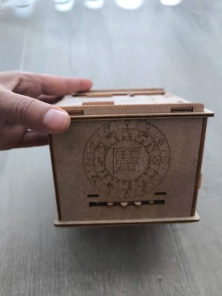 Puzzle Space Box - ¿Salvarás la Humanidad?