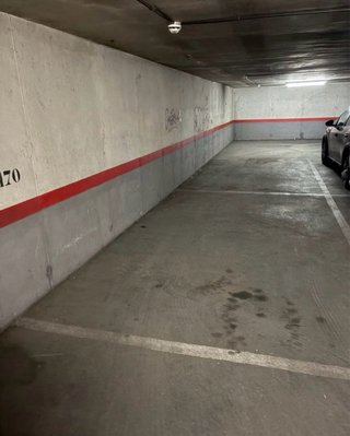 Alquilo plaza garaje colombia 6 coslada