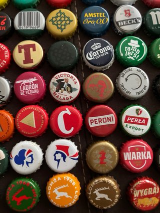 75 Chapas de Cerveza Variadas