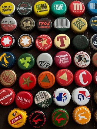 75 Chapas de Cerveza Variadas