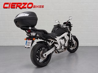 YAMAHA FZ 600