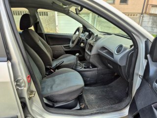 Ford Fiesta 1.4 TDCI,Año 2008,266.000km