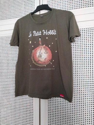 Camiseta Desigual Le Petit Hobbit Talla M