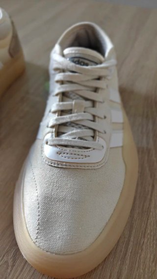 Zapatillas Adidas Cassina Beige