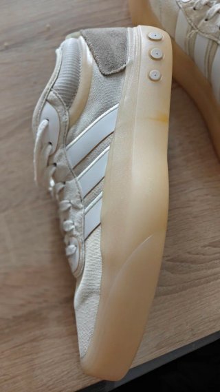 Zapatillas Adidas Cassina Beige