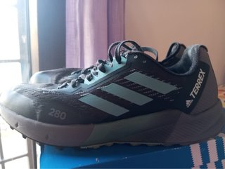 Zapatillas Adidas Terrex. Urge venta. Hazme oferta