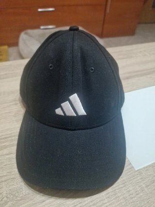 Gorra Adidas Negra