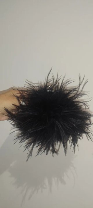Bolso de fiesta negro con cadena