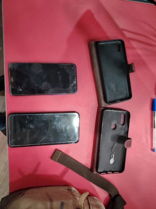 2 XIAOMI REDMI 7 Y 7A  PARA PIEZAS