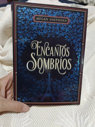 Encantos sombríos