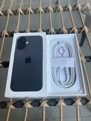 Caja iPhone 17 Negro