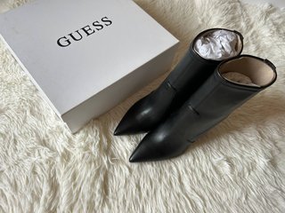 Botines Guess Negros