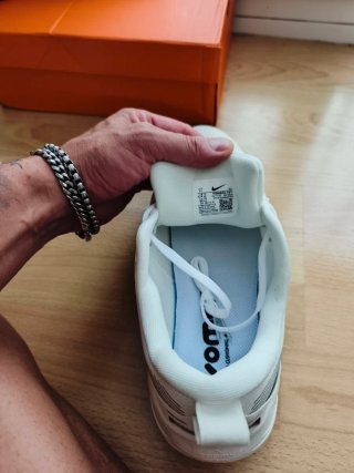 Zapatillas Nike Vomero Talla 45
