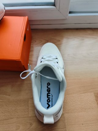 Zapatillas Nike Vomero Talla 45