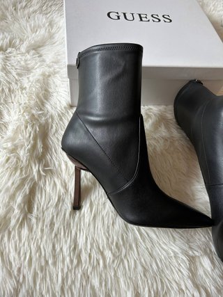 Botines Guess Negros
