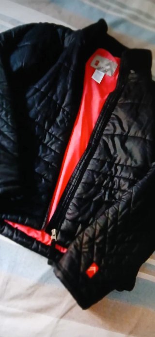 Chaqueta Alpine Negra y Roja