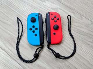Nintendo Switch OLED + Mario Kart 8 + Accesorios