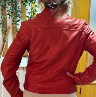 Chaqueta de Piel Roja Massimo Dutti