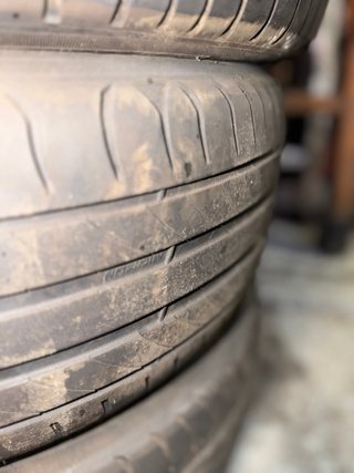 Llantas Volkswagen Golf V 5x112 con neumaticos