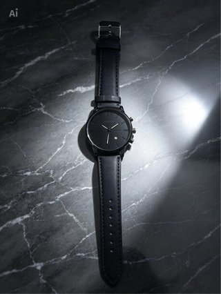 Reloj negro de pulsera