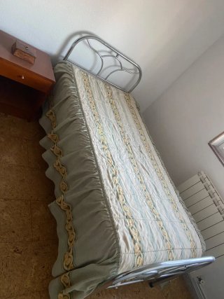Somier y colchón de regalo