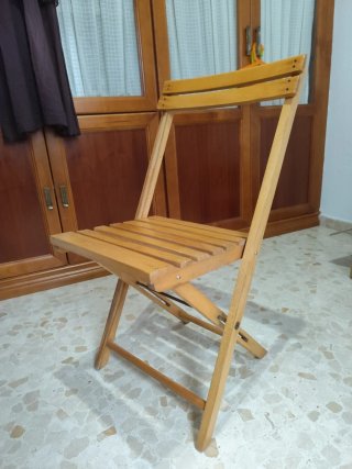 Silla Plegable de Madera