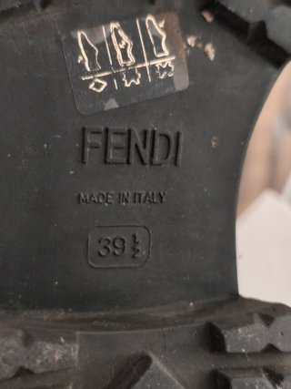 Botines moto piel de marca de lujo Fendi originale