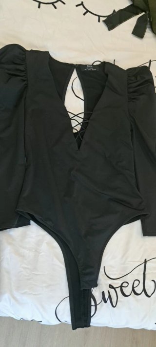 Body Negro Bershka Talla L