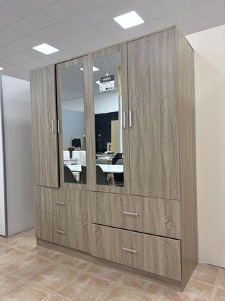 Armario dormitorio 4 puertas + Espejo.