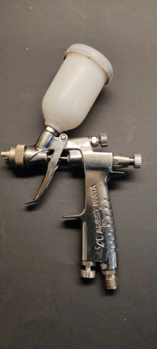 Pistola Pintura Anest Iwata LPH-80