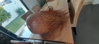 Lámpara de fibras naturales