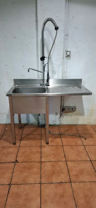 Fregadero Industrial con Grifo Ducha