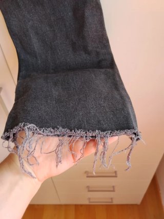 Pantalón vaquero Zara gris T.36