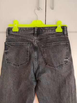 Pantalón vaquero Zara gris T.36