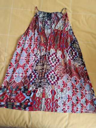Blusa multicolor con estampado étnico