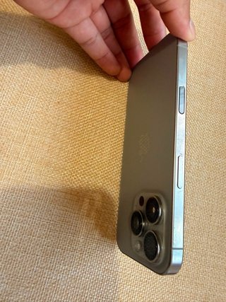 iPhone 16 Pro
