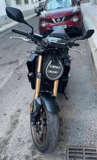 Honda CB 650 R E-CLUTCH