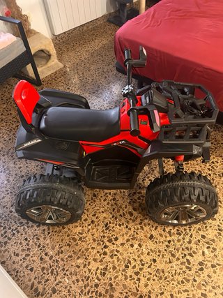 Quad infantil rojo