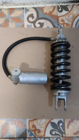 Amortiguador 30 cm