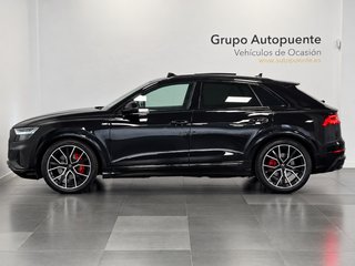 Audi Q8 55TFSI S-LINE QUATTRO