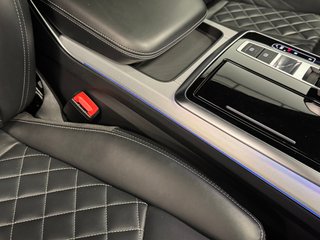Audi Q8 55TFSI S-LINE QUATTRO