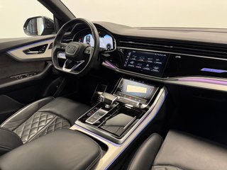 Audi Q8 55TFSI S-LINE QUATTRO