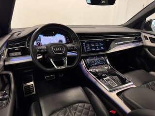 Audi Q8 55TFSI S-LINE QUATTRO