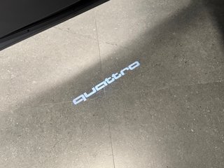 Audi Q8 55TFSI S-LINE QUATTRO