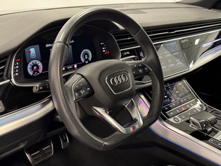 Audi Q8 55TFSI S-LINE QUATTRO