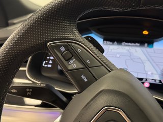 Audi Q8 55TFSI S-LINE QUATTRO