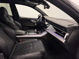 Audi Q8 55TFSI S-LINE QUATTRO