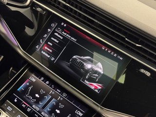 Audi Q8 55TFSI S-LINE QUATTRO